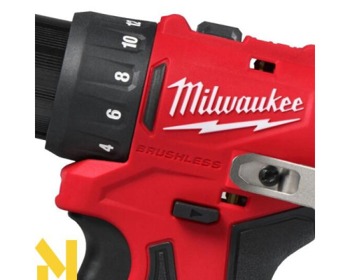 Дриль-шуруповерт акумуляторний MILWAUKEE M12 BLDDRC-202C
