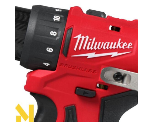 Дриль-шуруповерт акумуляторний MILWAUKEE M12 BLDDRC-402C
