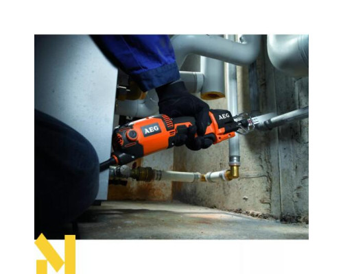 Пила шабельна AEG US 400 XE