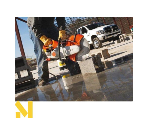 Бензоріз Oleo-Mac 983 TTA