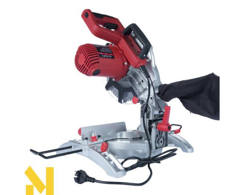 Пила торцювальна Vitals Master Dz 2518CY