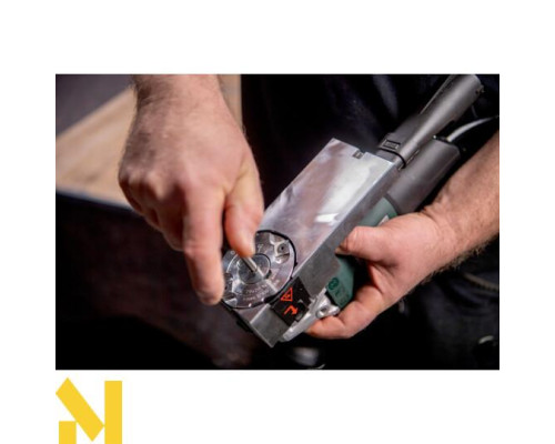Фрезер для зняття лаку Metabo LF 850 S