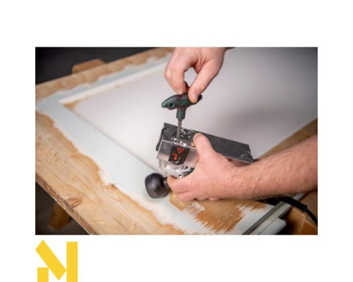 Фрезер для зняття лаку Metabo LF 850 S