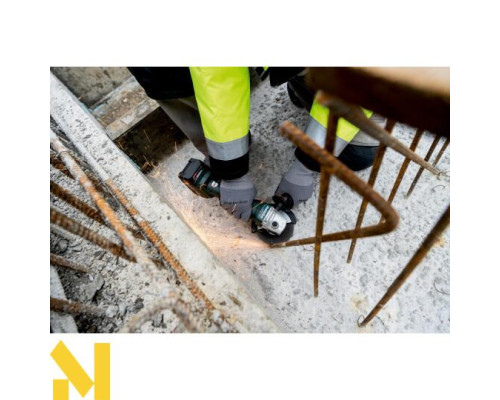 Болгарка (кутова шліфмашина) акумуляторна Metabo W 18 L 9-125 Quick