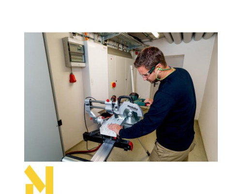 Пила торцювальна Metabo KGSV 254 MC