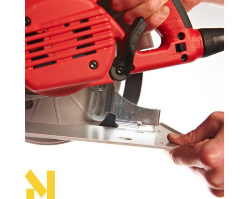 Пила дискова Milwaukee SCS 65 Q