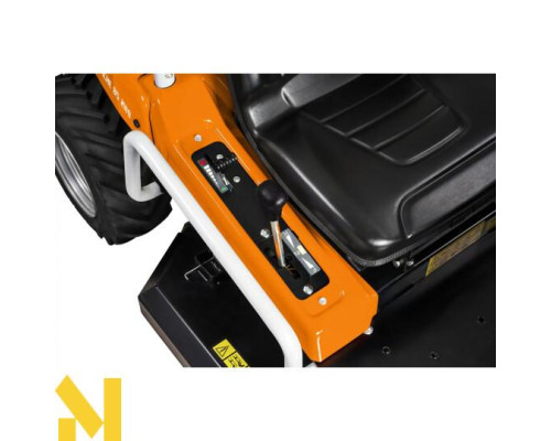 Садовий трактор бензиновий Oleo-Mac APACHE 85 2WD