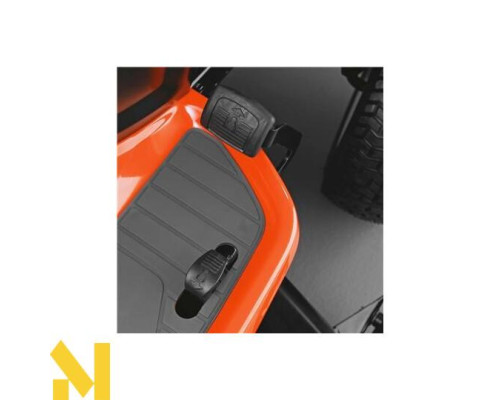 Садовий трактор бензиновий Husqvarna TS 242TXD