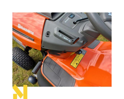 Садовий трактор бензиновий Husqvarna TC 138L