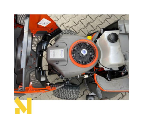 Садовий трактор бензиновий Husqvarna TC 238T