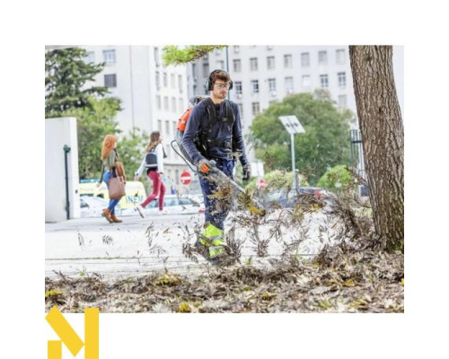 Повітродувка садова бензинова Husqvarna 530BT