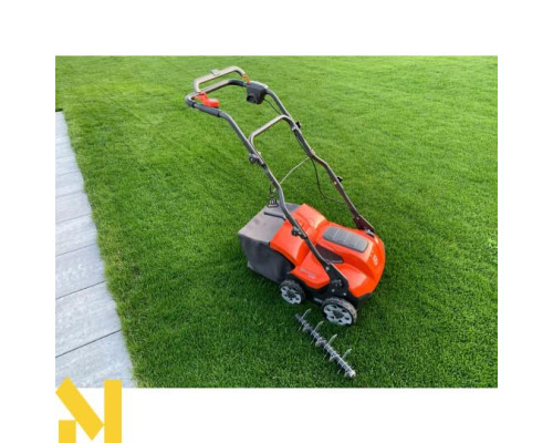 Аератор електричний Husqvarna S 138C (два вали + травозбірник)