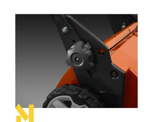 Газонокосарка бензинова Husqvarna LC 151