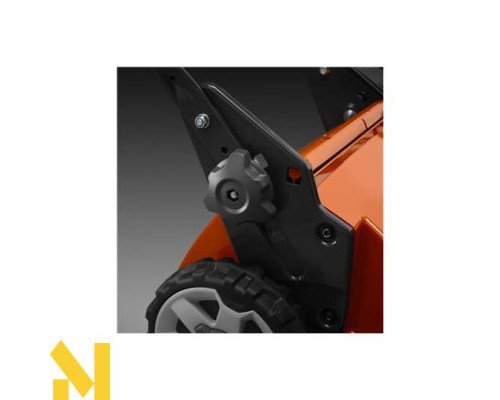 Газонокосарка бензинова Husqvarna LC 151S