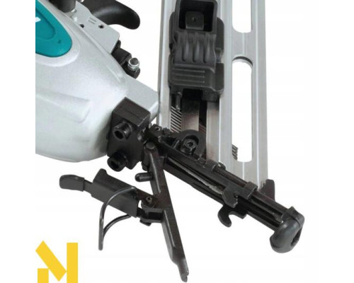 Цвяхозабивач пневматичний Makita AF635