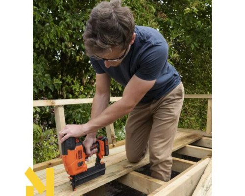 Цвяхозабивач акумуляторний Black Decker BCNG01N (без АКБ та ЗП)