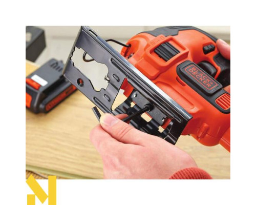 Лобзик акумуляторний Black&Decker BDCJS18N (без АКБ та ЗП)