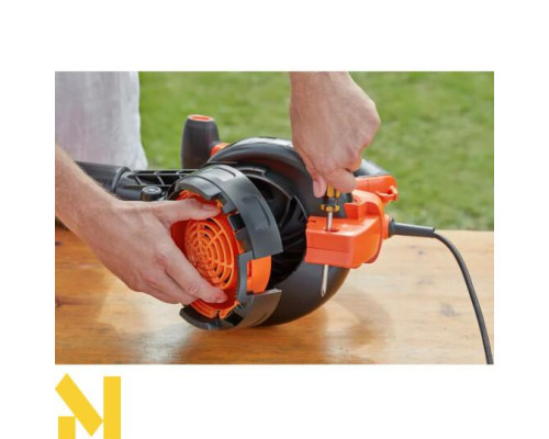 Пилосос-повітродувка садова електрична Black&Decker BEBLV301