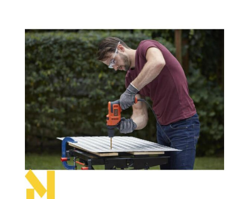 Дриль ударний Black&Decker BEH200