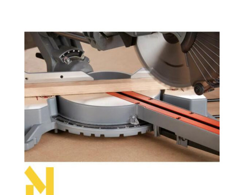 Пила торцювальна мережева Black&Decker BES700