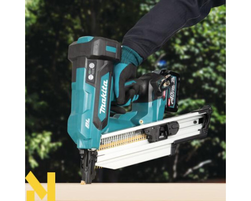 Цвяхозабивач акумуляторний Makita BN002GD201