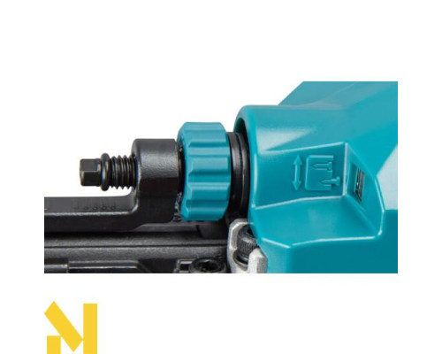 Цвяхозабивач акумуляторний Makita BN002GD201