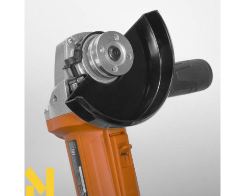 Болгарка (кутова шліфмашина) DAEWOO DAG 650-125