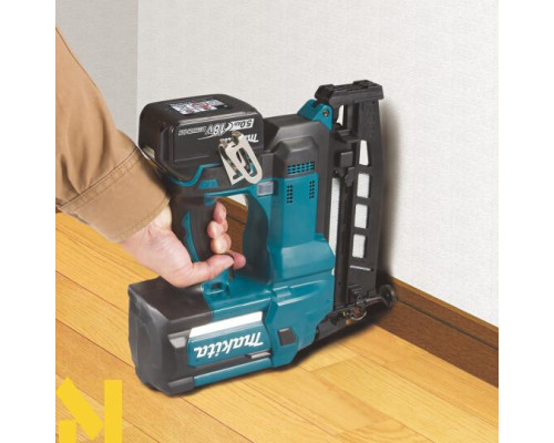 Цвяхозабивач акумуляторний Makita DBN600Z (без АКБ та ЗП)