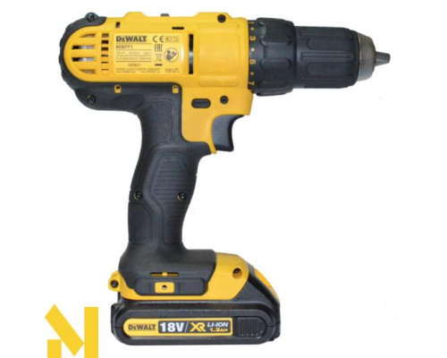 Дриль-шуруповерт DeWalt DCD771C2