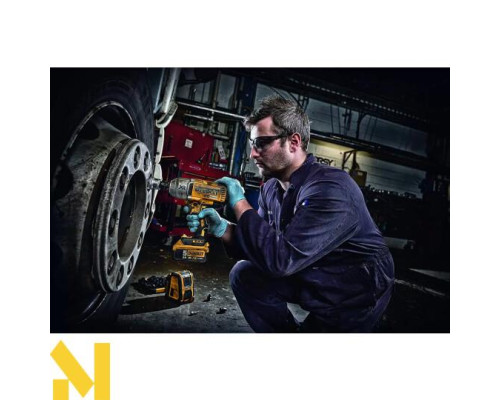 Гайковерт акумуляторний DeWALT DCF899NT + DCB184 (без АКБ та ЗП)