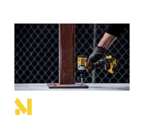 Гайковерт акумуляторний DeWALT DCF922NT (без АКБ та ЗП)