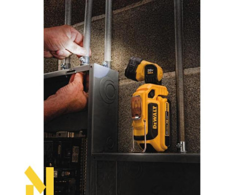 Ліхтар акумуляторний DeWALT DCL044