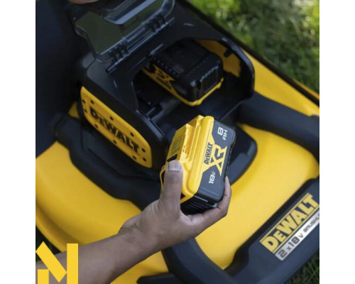 Газонокосарка акумуляторна DeWALT DCMWP134W2