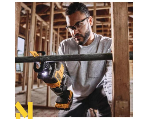 Пила шабельна акумуляторна DeWALT DCS369M2