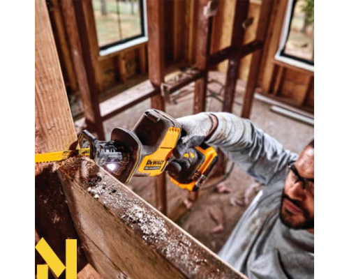 Пила шабельна акумуляторна DeWALT DCS369NT (без АКБ та ЗП)