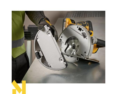 Пила дискова акумуляторна DeWALT DCS383H2