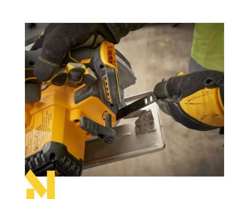 Пила дискова акумуляторна DeWALT DCS383N (без АКБ та ЗП)