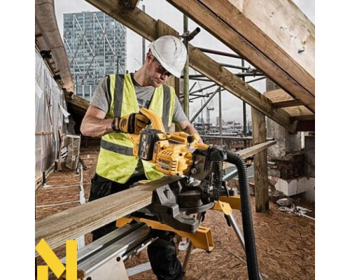 Пила торцювальна акумуляторна XR FLEXVOLT DeWALT DCS777T2