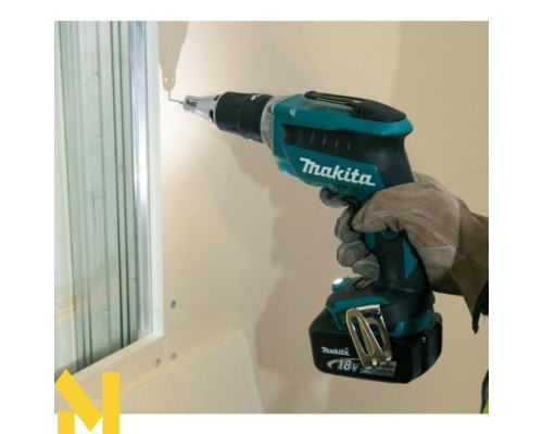 Акумуляторний шуруповерт Makita DFS452Z