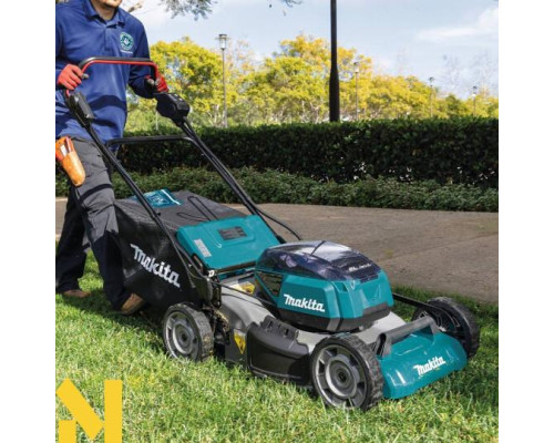 Газонокосарка акумуляторна Makita DLM530Z (без АКБ та ЗП)