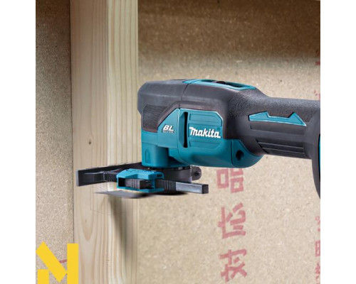 Багатофункціональний інструмент (реноватор) акумуляторний Makita DTM53ZX1 (без АКБ та ЗП)