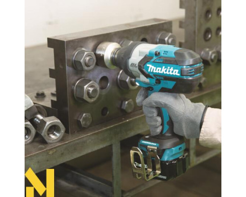 Гайковерт акумуляторний Makita DTW1001Z (без АКБ та ЗП)