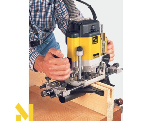 Фрезер DeWalt DW625E
