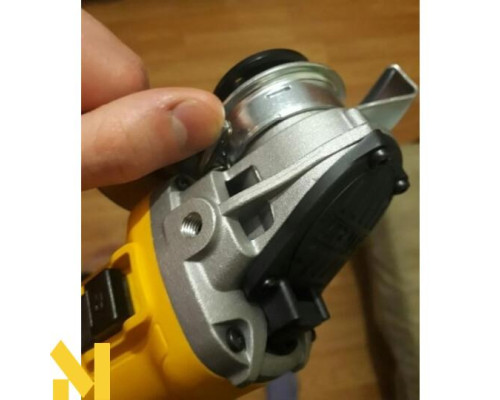 Болгарка (кутова шліфмашина) DeWalt DWE4157