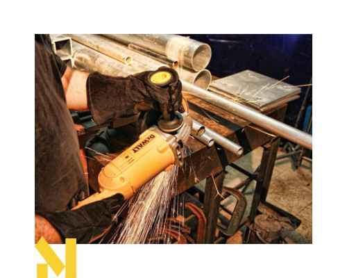 Болгарка (кутова шліфмашина) DeWALT DWE496