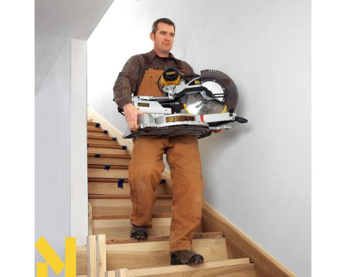 Пила торцювальна DeWalt DWS780