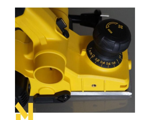 Рубанок електричний STANLEY FATMAX FME630K