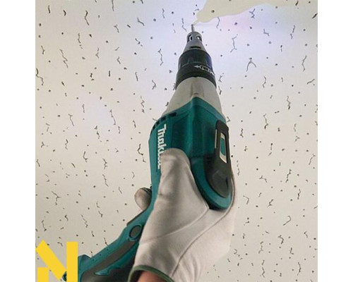 Шуруповерт мережевий Makita FS2300