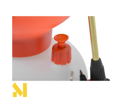 Обприскувач HECHT 405