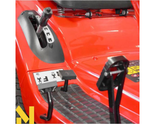 Садовий трактор бензиновий Hecht 5927